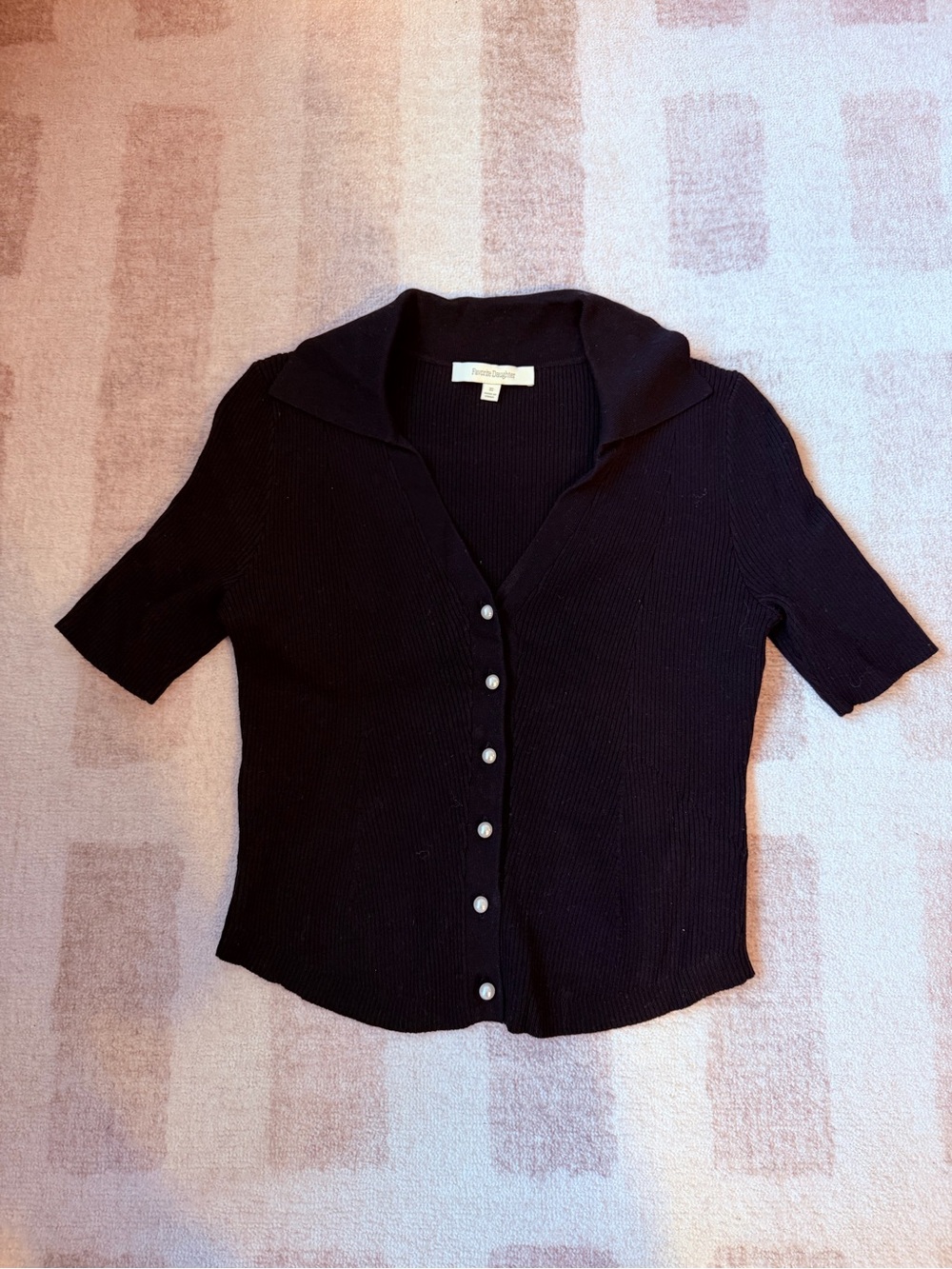 Favorite Daughter Black Short-Sleeve Button-Down Rib Knit Top